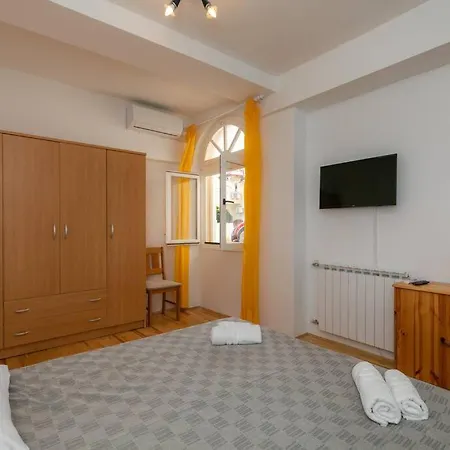 公寓 Tonka - Two Bedroom With Partial Sea View *