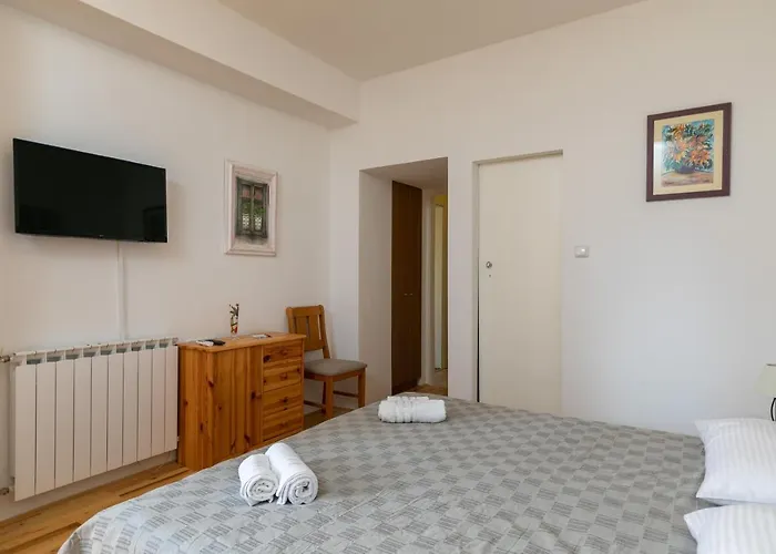 Tonka - Two Bedroom With Partial Sea View * 두브로브니크