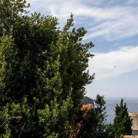 Appartement Tonka - Two Bedroom With Partial Sea View *